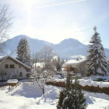 Gaestehaus Berger Inkl. Chiemgaukarte Daire